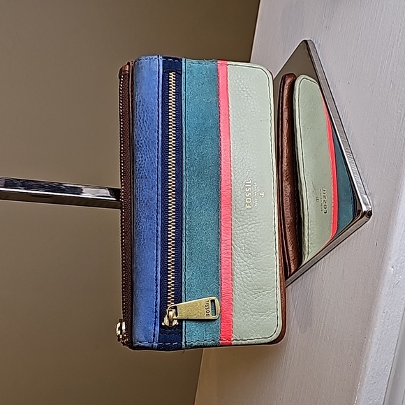 Fossil Handbags - Fossil Color Block Leather Suede Wallet GUC